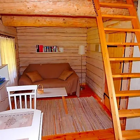 Haaviku Nature Lodge *