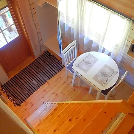 Haaviku Nature Lodge Tepelvalja