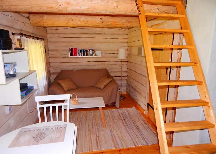 Haaviku Nature אכסניה