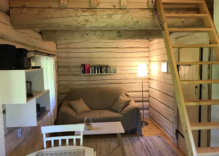 אכסניה Haaviku Nature *